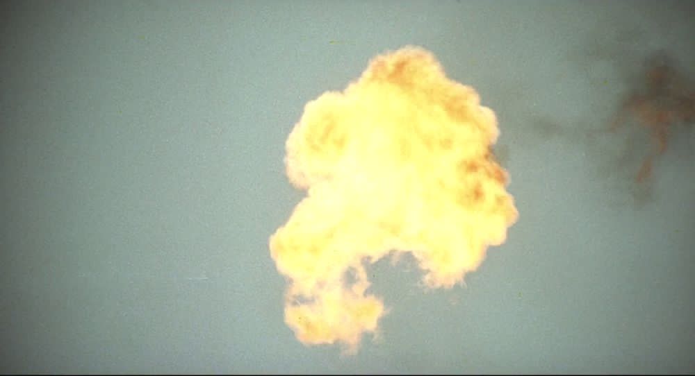 <p>fig. 7 Michelangelo Antonioni, <em>Deserto rosso</em>, 1964. Screenshot da terzi</p>
