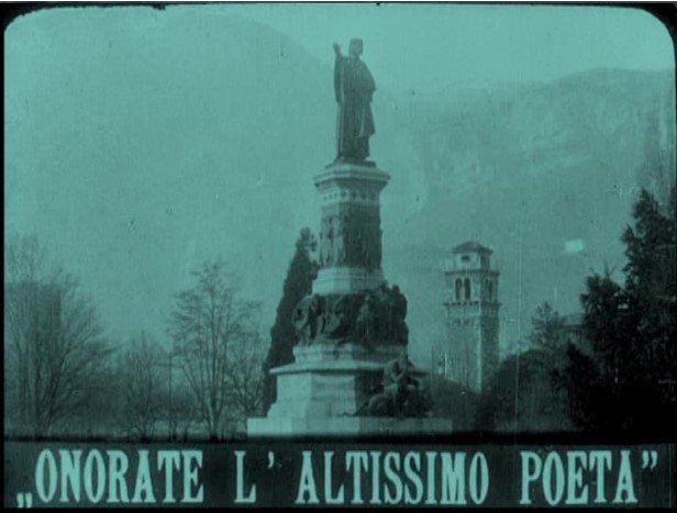 fig. 1 L&rsquo;inquadratura finale di&nbsp;Inferno&nbsp;(Milano Films 1911) fatta rimuovere dalla censura nel 1914: il monumento di Dante a Trento
