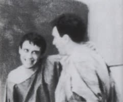 Carmelo Bene in Caligola, foto di Leoni, in G. Dotto - C. Bene, Vita di Carmelo Bene, Milano, Bompiani, 1998
