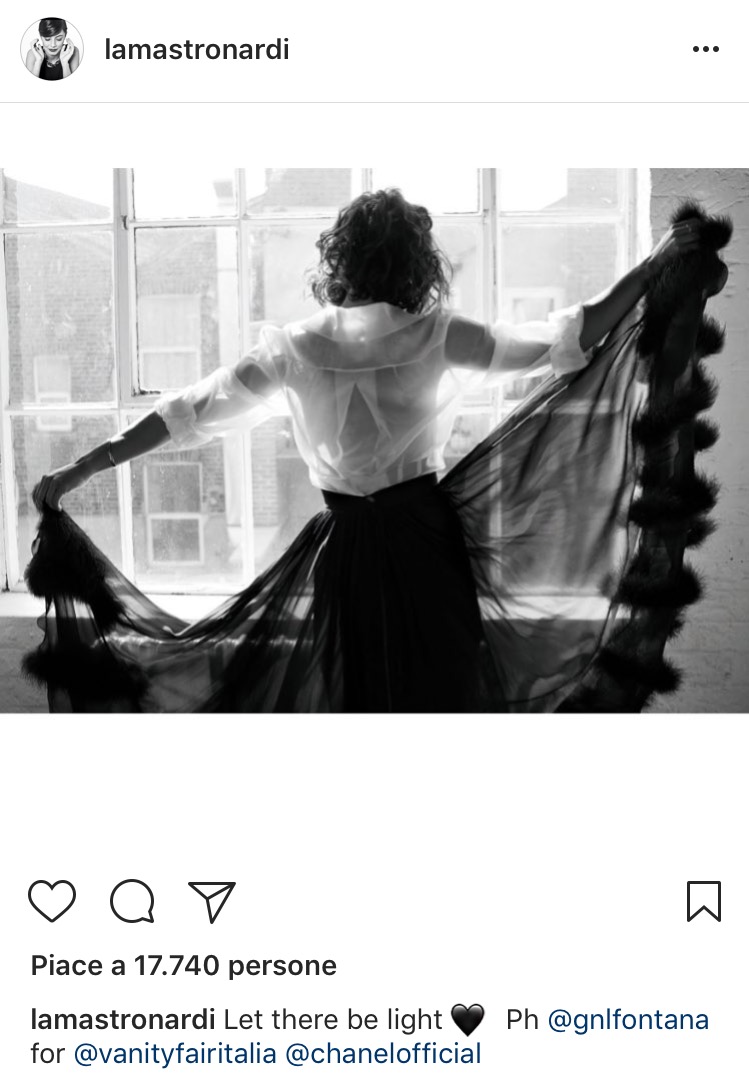 Una foto Chanel per Vanity Fair sul profilo Instagram
