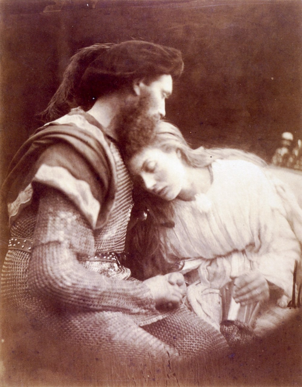 fig. 6 Julia Margaret Cameron,&nbsp;The Parting of Sir Lancelot and Queen Guinevere, illustrazione per Alfred Tennyson,&nbsp;Idyllis of the King and Other Poems. I modelli sono Andrew Hichens e Mary Prinsep, Paris, Mus&eacute;e d&rsquo;Orsay&nbsp;
