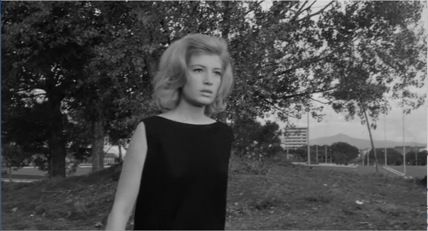 Vittoria cammina per le strade dell&rsquo;Eur, L&rsquo;eclisse (1962)
