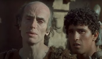 Fig. 7 Julian Beck e Ninetto Davoli in Edipo re (1967) di Pier Paolo Pasolini
