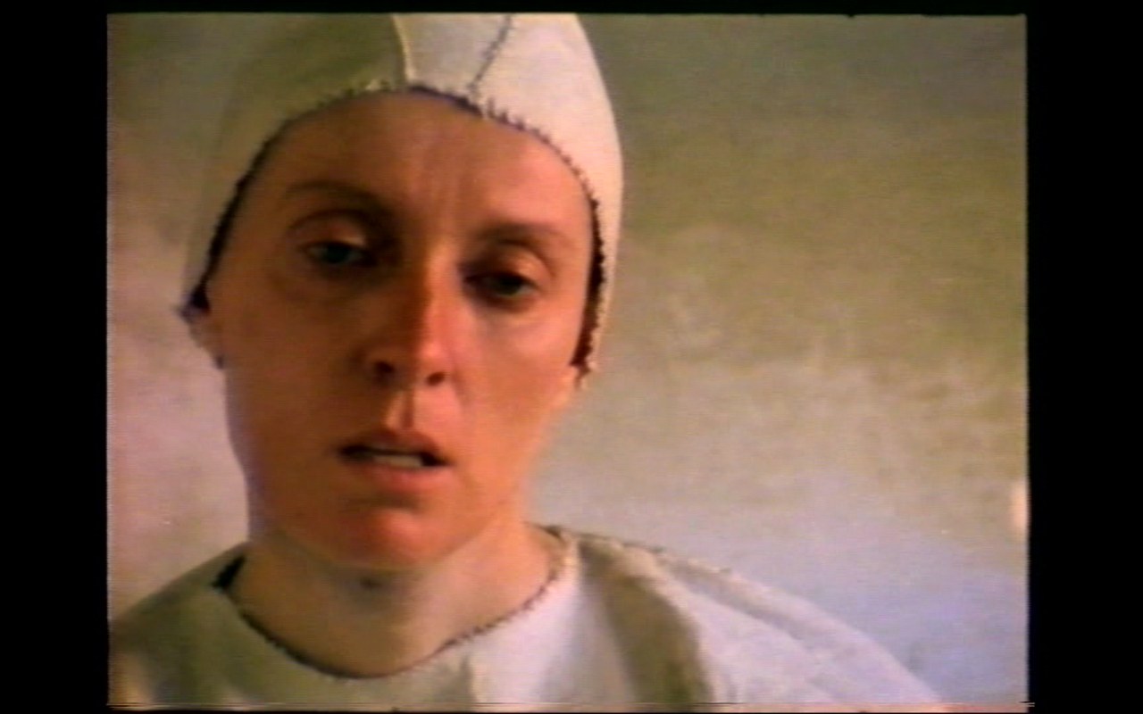 Daniela Morelli nel film Processo a Caterina Ross di Gabriella Rosaleva, 1982
