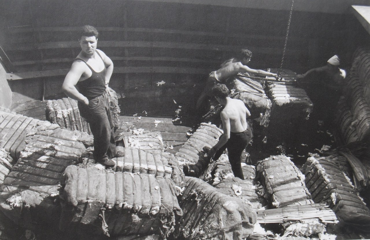 Il porto di Genova (1964) &ndash; Lisetta Carmi
