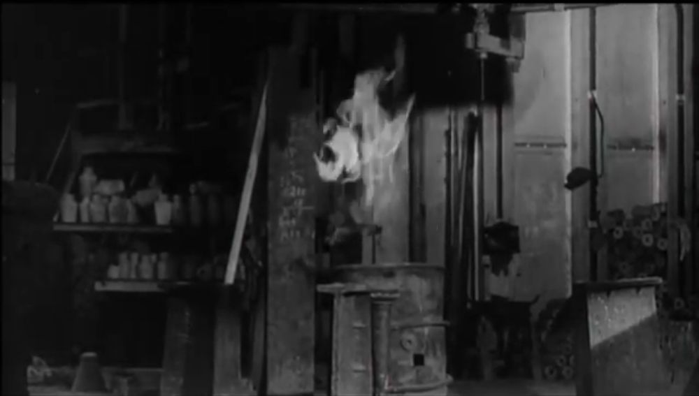 fig. 3 Giulio Briani, 3000 metri sotto il suolo, 1950. Screenshot da terzi
