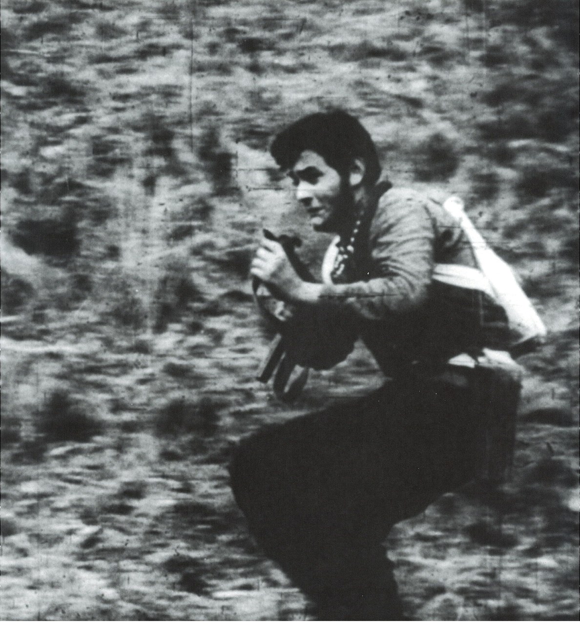 Un fotogramma de La rabbia Un fotogramma de La rabbia