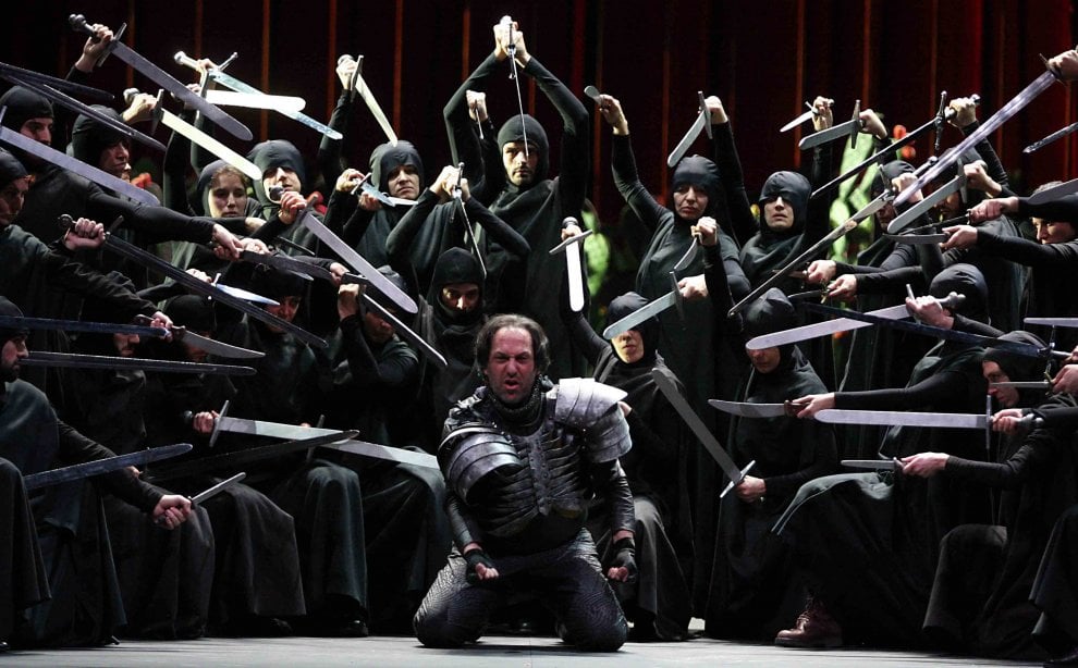 Macbeth © 2015 emma dante Macbeth © 2015 emma dante