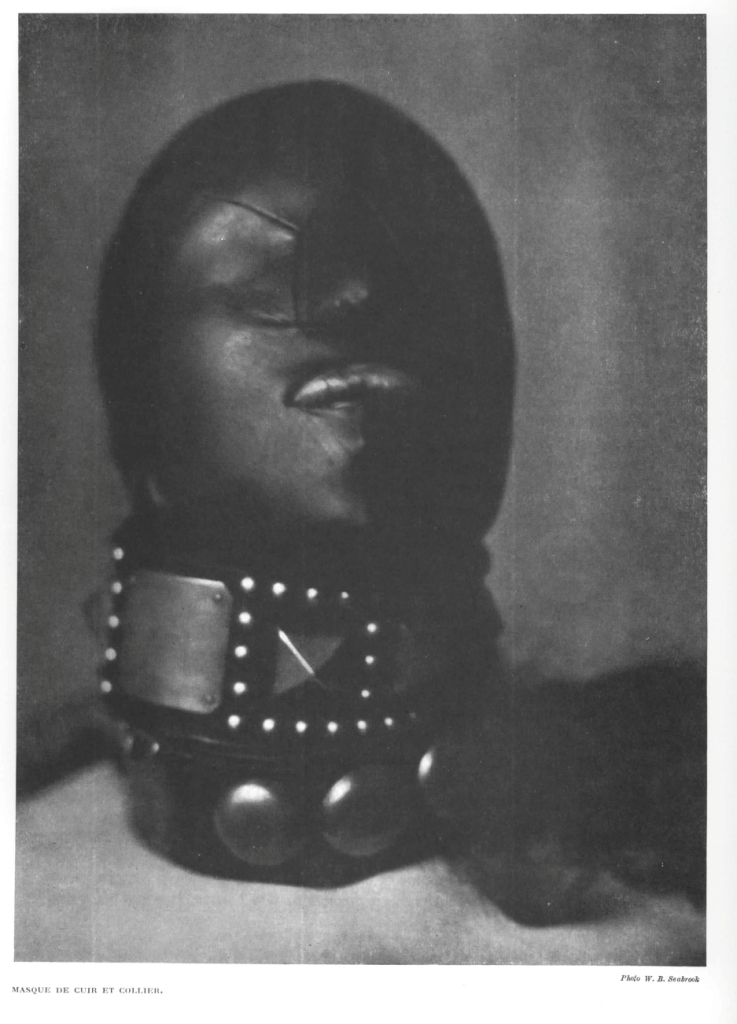 William Seabrook, Masque de cuir et collier, ca 1929, da Michel Leiris, ‘Le “Caput mortuum”, ou la femme de l’alchimiste’, Documents, vol. 2, 8, 1930, p. 24