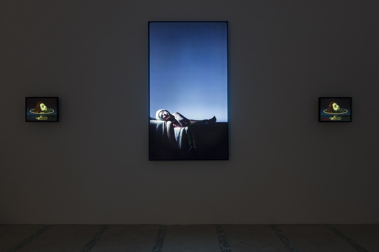 Robert Wilson, Lady Gaga The death of Marat - Foto Sergio Tenderini © FAI - Fondo Ambiente Italiano Robert Wilson, Lady Gaga The death of Marat - Foto Sergio Tenderini © FAI - Fondo Ambiente Italiano