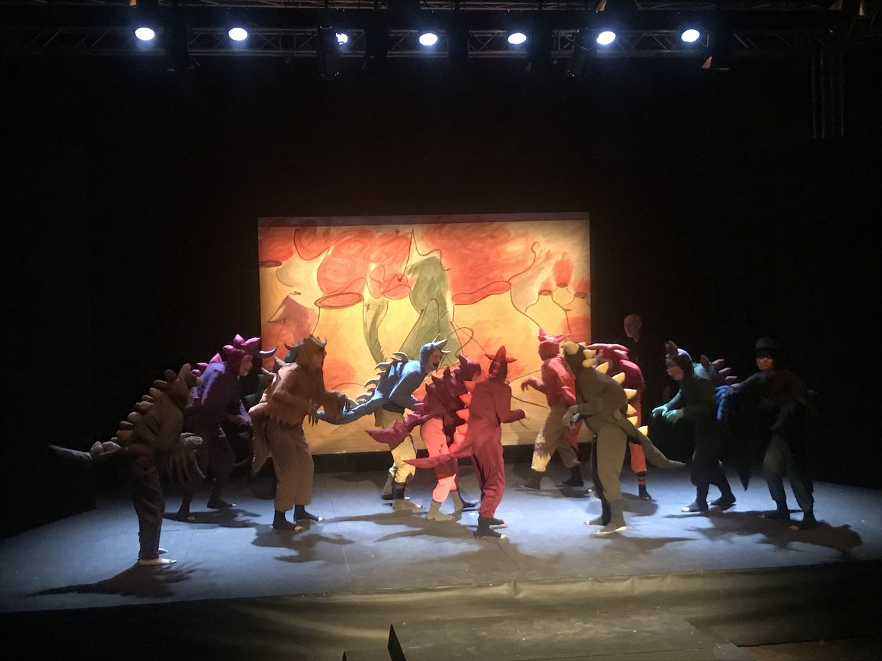 La Commedia della fine del mondo, @AriannaFrattali La Commedia della fine del mondo, @AriannaFrattali