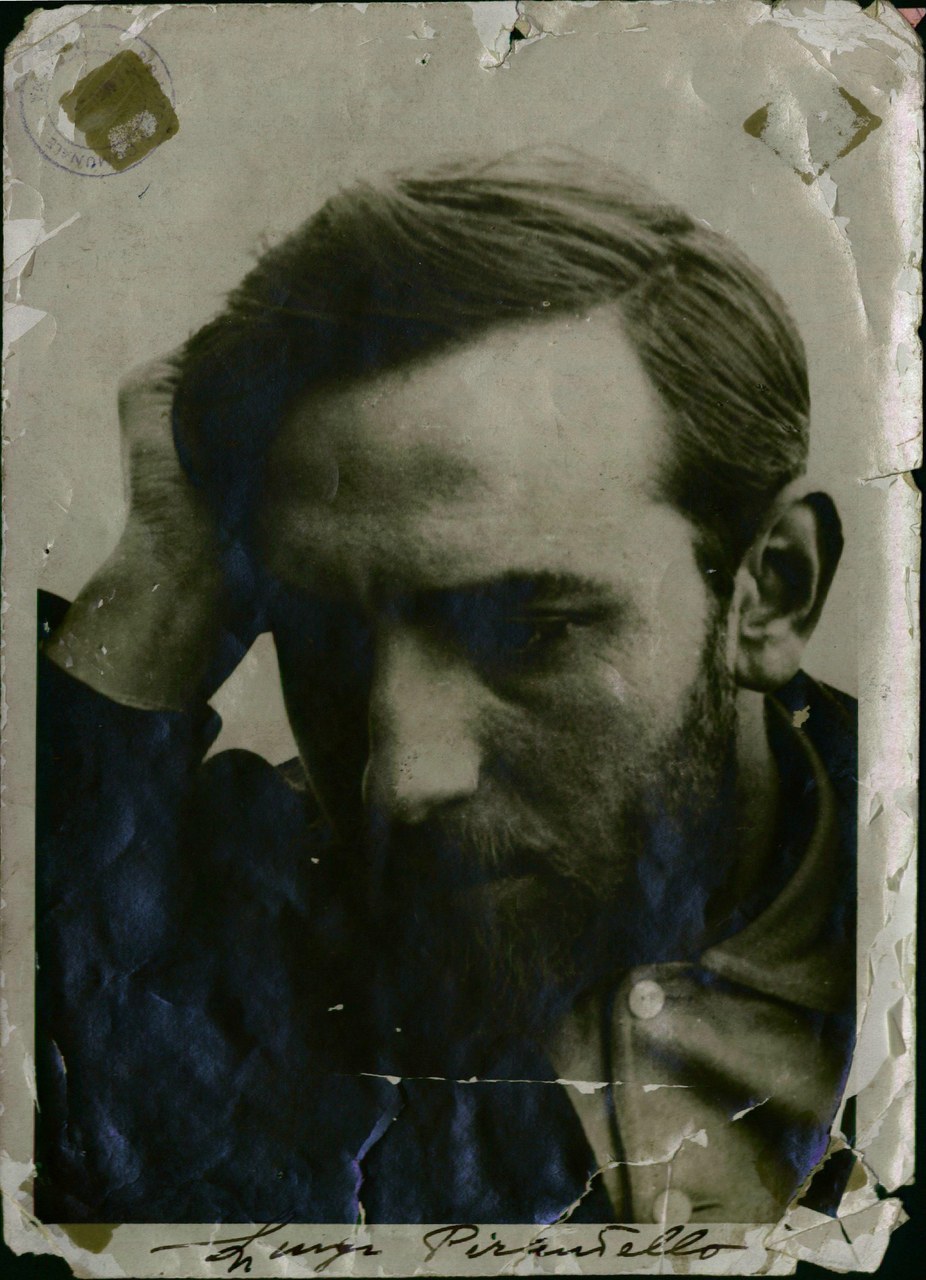 Luigi Pirandello, 180x129, n. 3977/2 Luigi Pirandello, 180x129, n. 3977/2