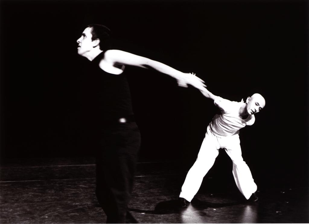 Karas, LUMINOUS, 2001 ©Dominik Mentzos Karas, LUMINOUS, 2001 ©Dominik Mentzos