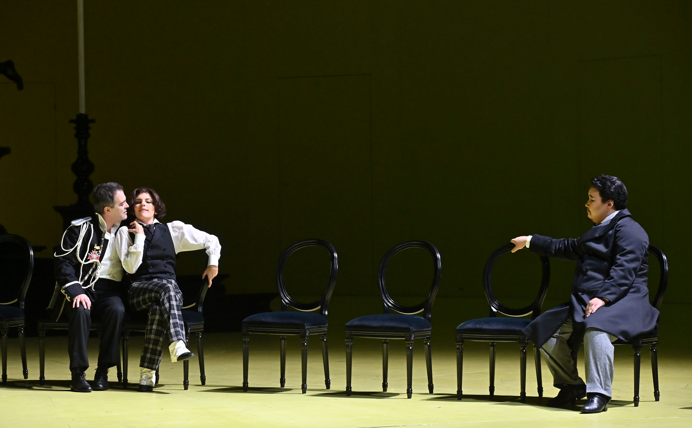 Un ballo in maschera (Gustavo III), regia Jacopo Spirei dal progetto di Graham Vick, © Roberto Ricci, Teatro Regio di Parma, 2021 Un ballo in maschera (Gustavo III), regia Jacopo Spirei dal progetto di Graham Vick, © Roberto Ricci, Teatro Regio di Parma, 2021