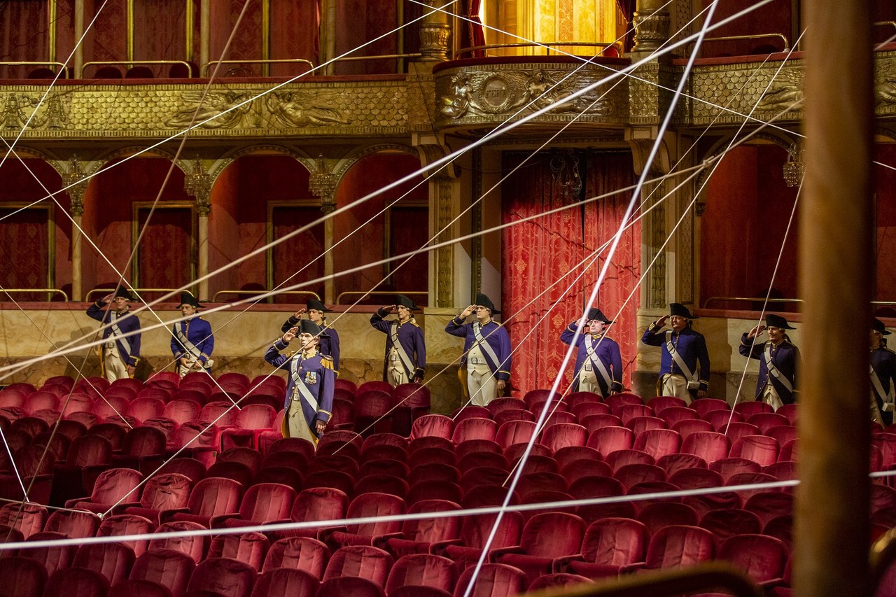 Il barbiere di Siviglia, regia e installazione di Mario Martone, © Yasuko Kageyama, Teatro dell’Opera di Roma, 2021 Il barbiere di Siviglia, regia e installazione di Mario Martone, © Yasuko Kageyama, Teatro dell’Opera di Roma, 2021