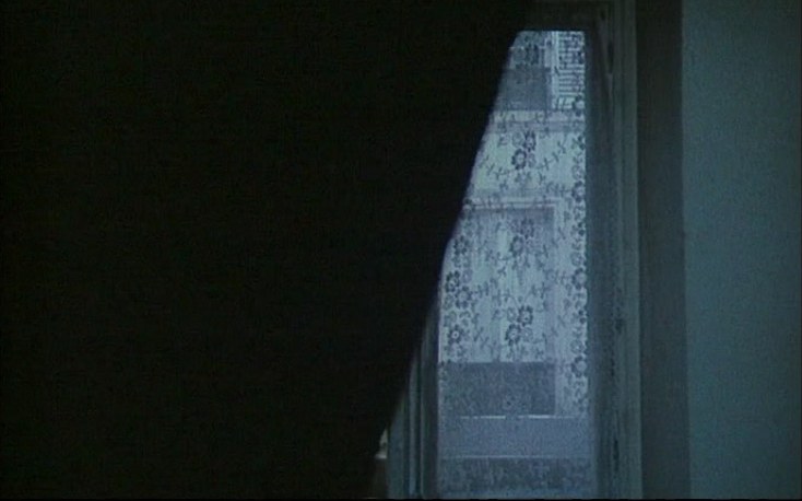 un fotogramma della sigla di apertura di Une minute pour une image (1983) © Ciné-Tamaris un fotogramma della sigla di apertura di Une minute pour une image (1983) © Ciné-Tamaris