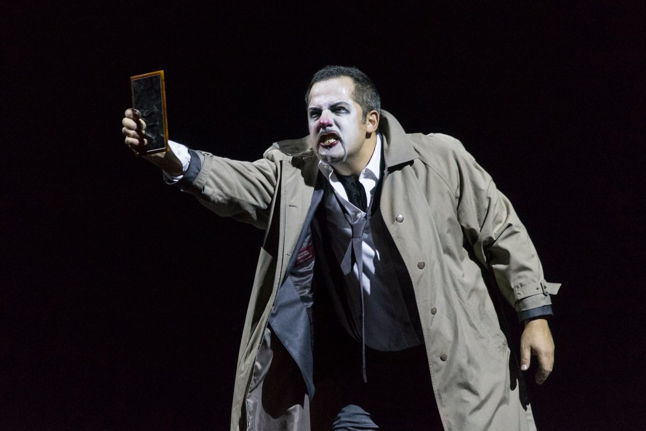 Rigoletto (Bologna 2016) Ph. Rocco Casaluci Rigoletto (Bologna 2016) Ph. Rocco Casaluci