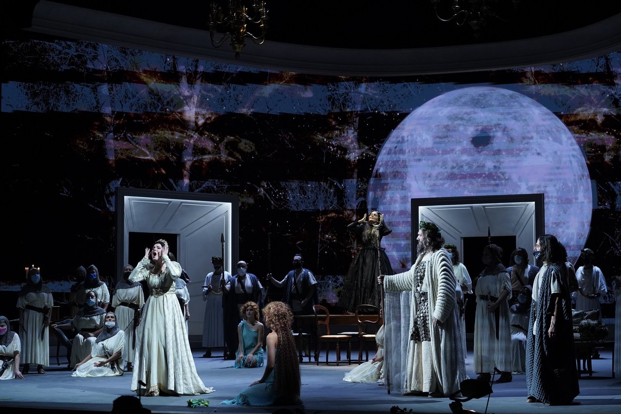  Norma, regia Davide Livermore, Teatro Massimo Bellini, 2021