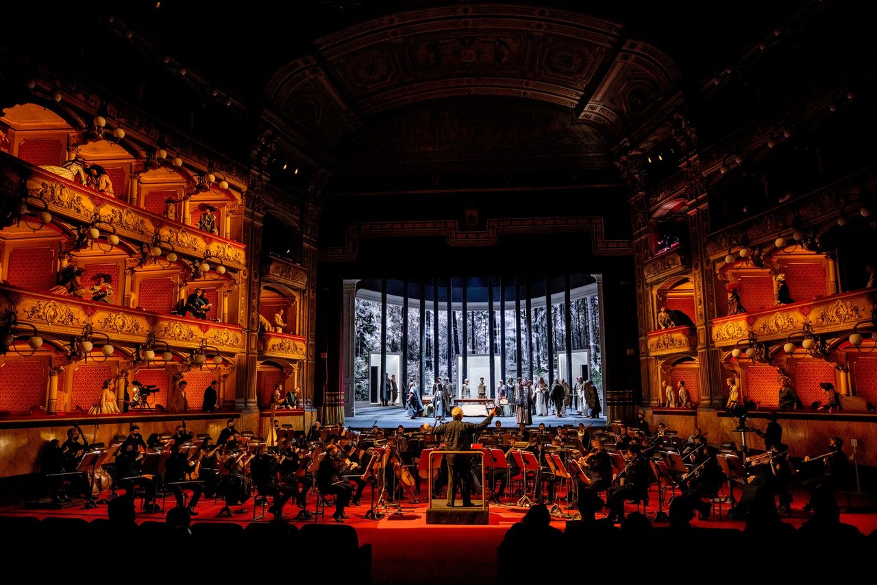 Norma, regia Davide Livermore, Teatro Massimo Bellini, 2021 Norma, regia Davide Livermore, Teatro Massimo Bellini, 2021