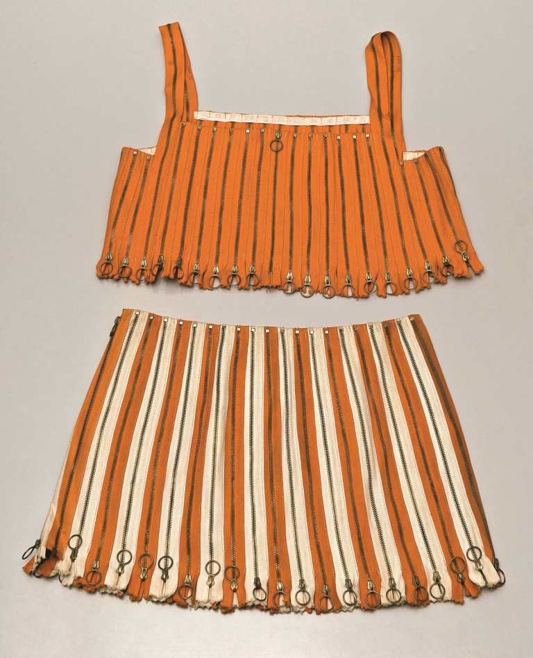 Il vestito zip realizzato da Anne Marie Sauzeau per la Beat Fashion Parade, 1967, Courtesy Agata Boetti