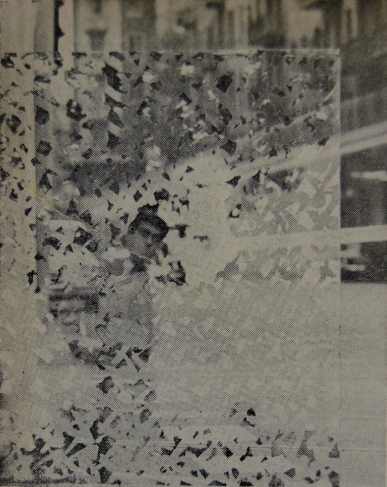 Immagine di Buco di Luciano Fabro pubblicata su Marcatré a corredo dell’articolo di Carla Lonzi, intervista a Luciano Fabro, Marcatré, IV, 19-20-21-22, aprile 1966 Immagine di Buco di Luciano Fabro pubblicata su Marcatré a corredo dell’articolo di Carla Lonzi, intervista a Luciano Fabro, Marcatré, IV, 19-20-21-22, aprile 1966