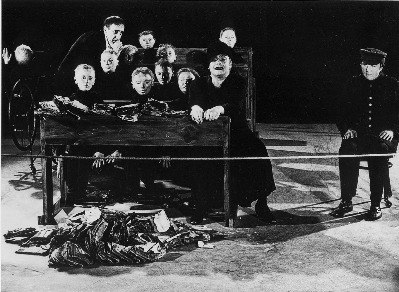 La classe morta, Tadeusz Kantor, 1975 La classe morta, Tadeusz Kantor, 1975