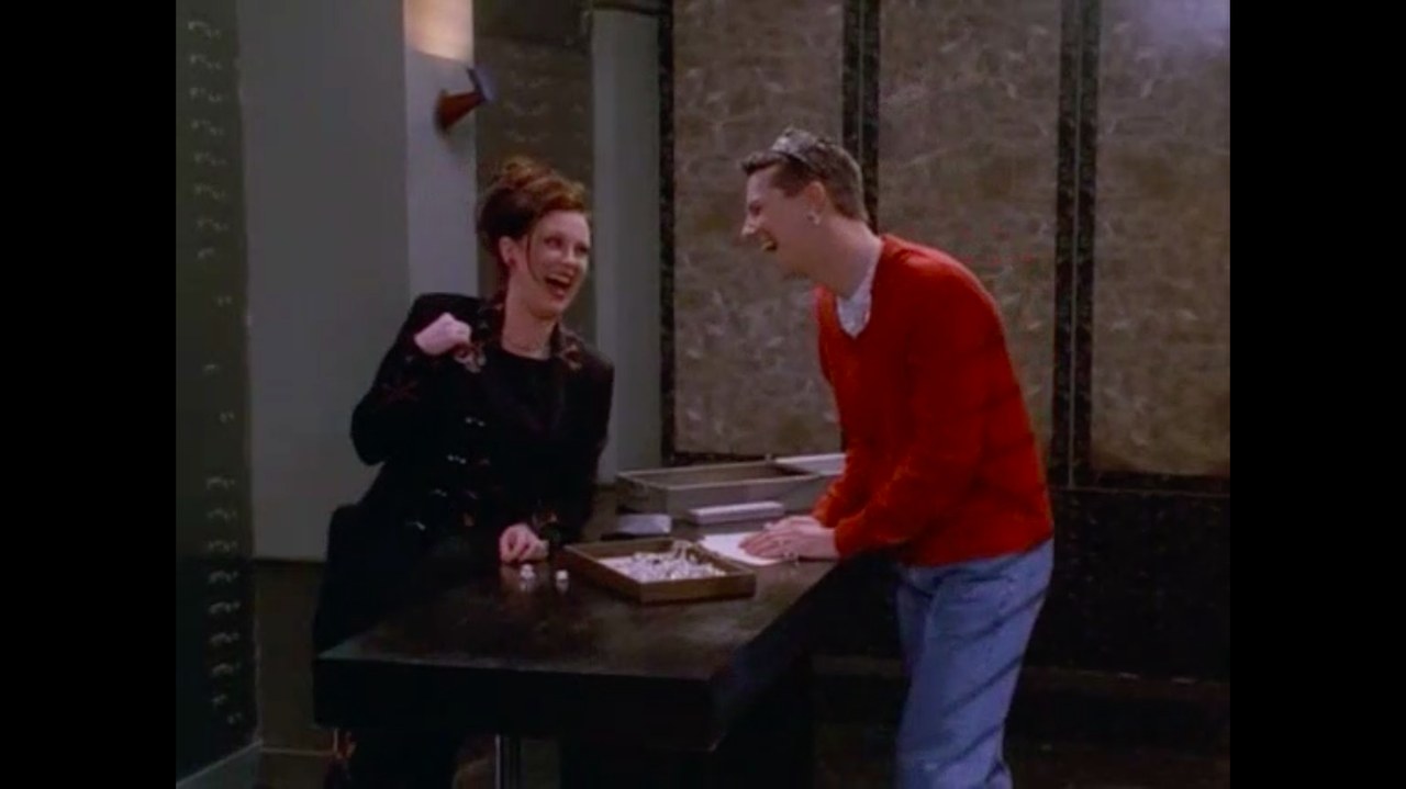 Season 3, episode 14 (11’40’’) Season 3, episode 14 (11’40’’)