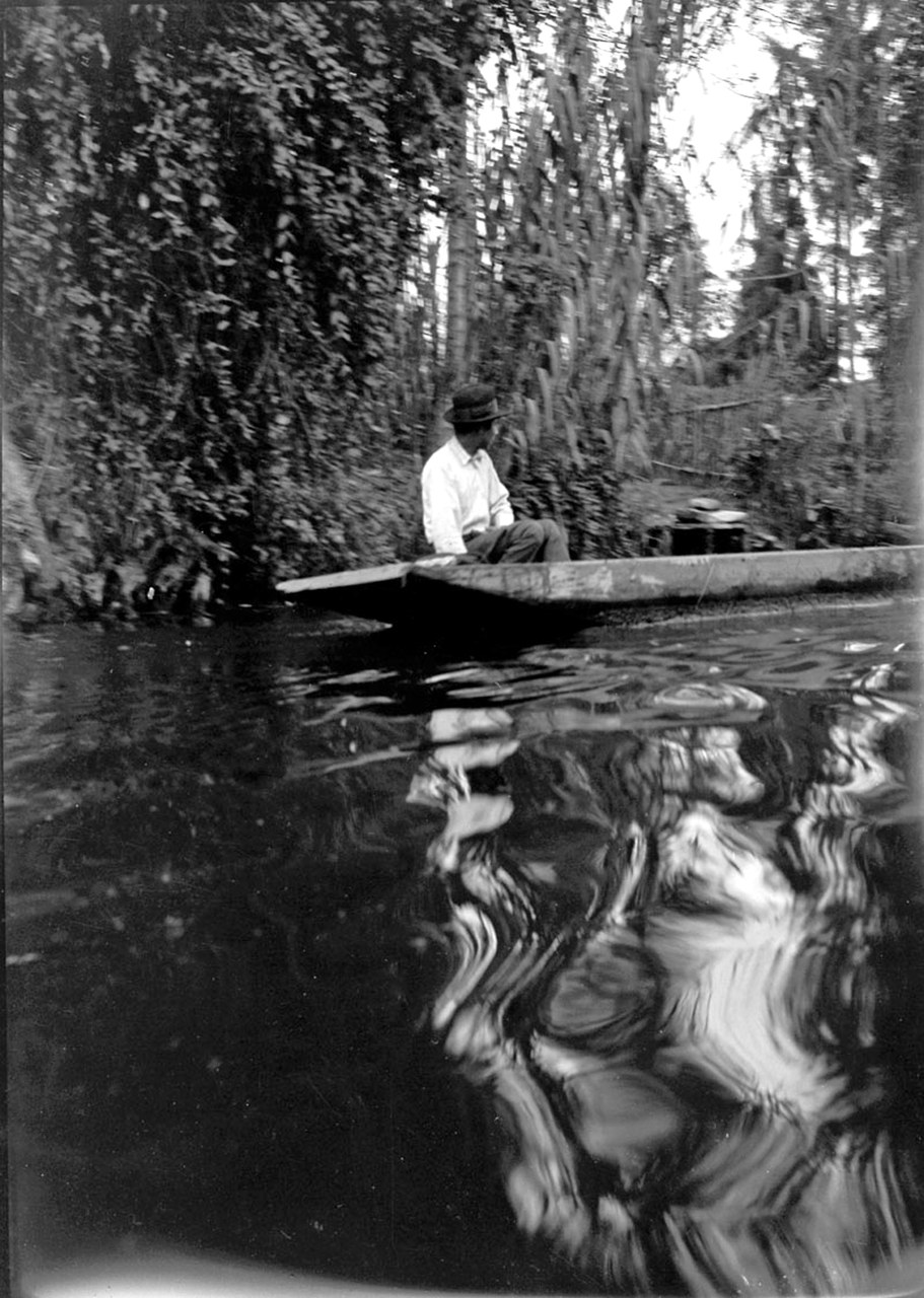 Foto EC.7.2.099, Archivio Contemporaneo del Gabinetto Vieusseux. Inedita. Le altre sono la EC.7.2.098, anch’essa inedita, e le due pubblicate in Messico come n. 14 e 15 Foto EC.7.2.099, Archivio Contemporaneo del Gabinetto Vieusseux. Inedita. Le altre sono la EC.7.2.098, anch’essa inedita, e le due pubblicate in Messico come n. 14 e 15