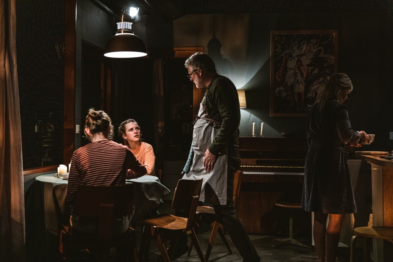 Familie, directed by Milo Rau, 2020. Ph: Michiel Devijver Familie, directed by Milo Rau, 2020. Ph: Michiel Devijver