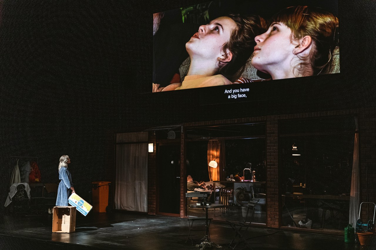 Familie, directed by Milo Rau, 2020. Ph: Michiel Devijver Familie, directed by Milo Rau, 2020. Ph: Michiel Devijver