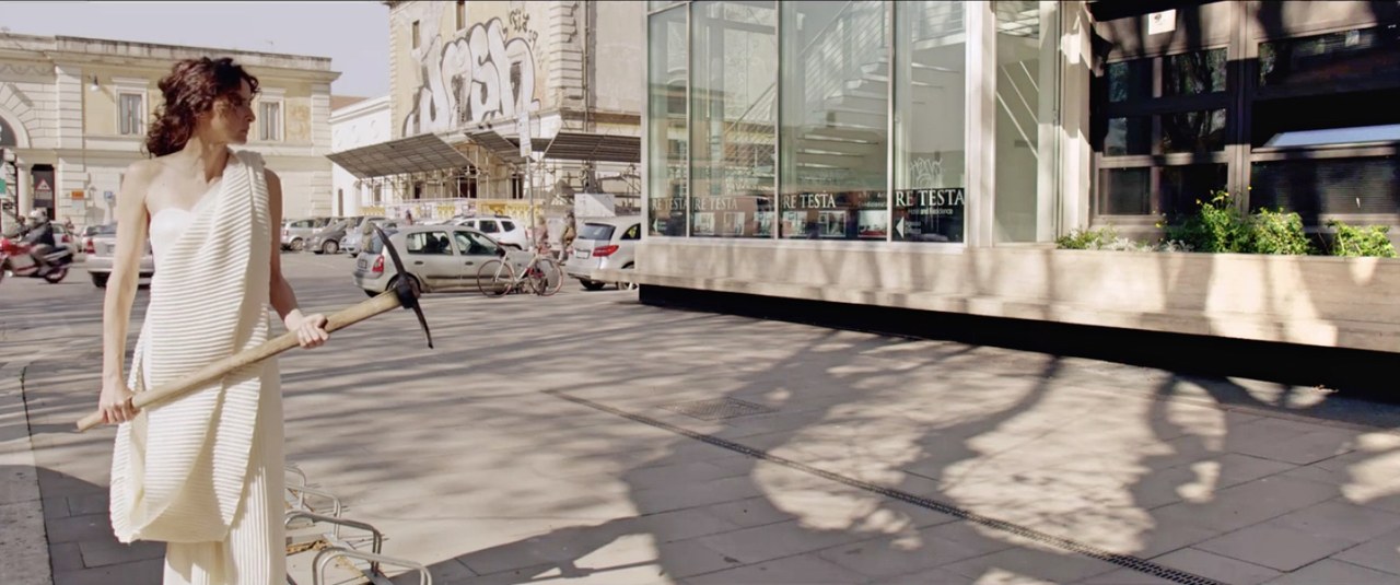  Anima in Pena. Screenshot da terzi, N-Capace (2014), di Eleonora Danco.
