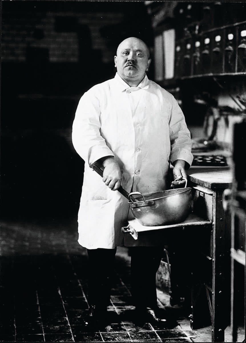 August Sander, Der Konditor, 1928