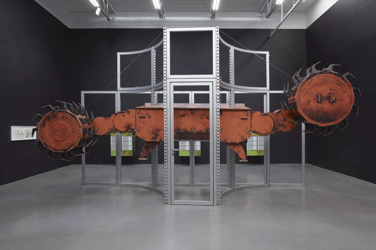 Simon Denny, Mine, installation view, 2021, Courtesy of the artist and Petzel, New York Simon Denny, Mine, installation view, 2021, Courtesy of the artist and Petzel, New York
