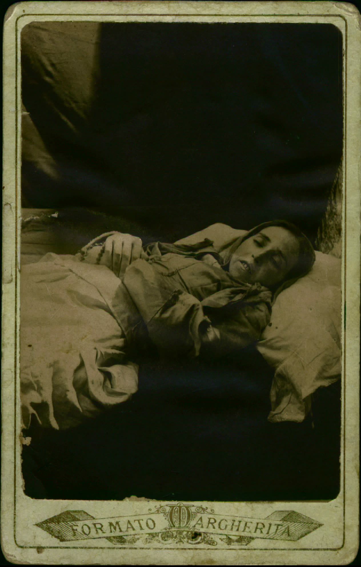 Donna sul letto di morte, 106x71, n. 4012 Donna sul letto di morte, 106x71, n. 4012