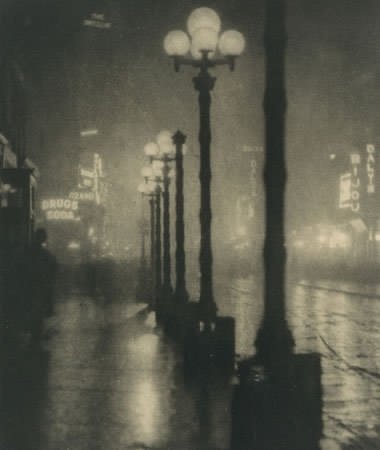 ©Alvin Langdon Coburn Broadway at Night ©Alvin Langdon Coburn Broadway at Night