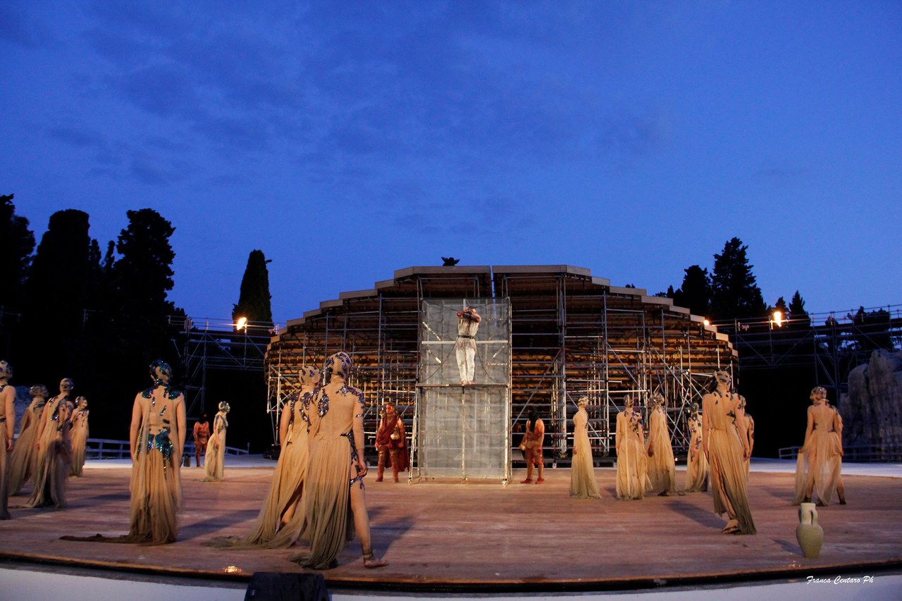  Claudio Longhi, Prometeo Incatenato, 2012. Foto di Franca Centaro. AFI Archivio Fondazione INDA Siracusa