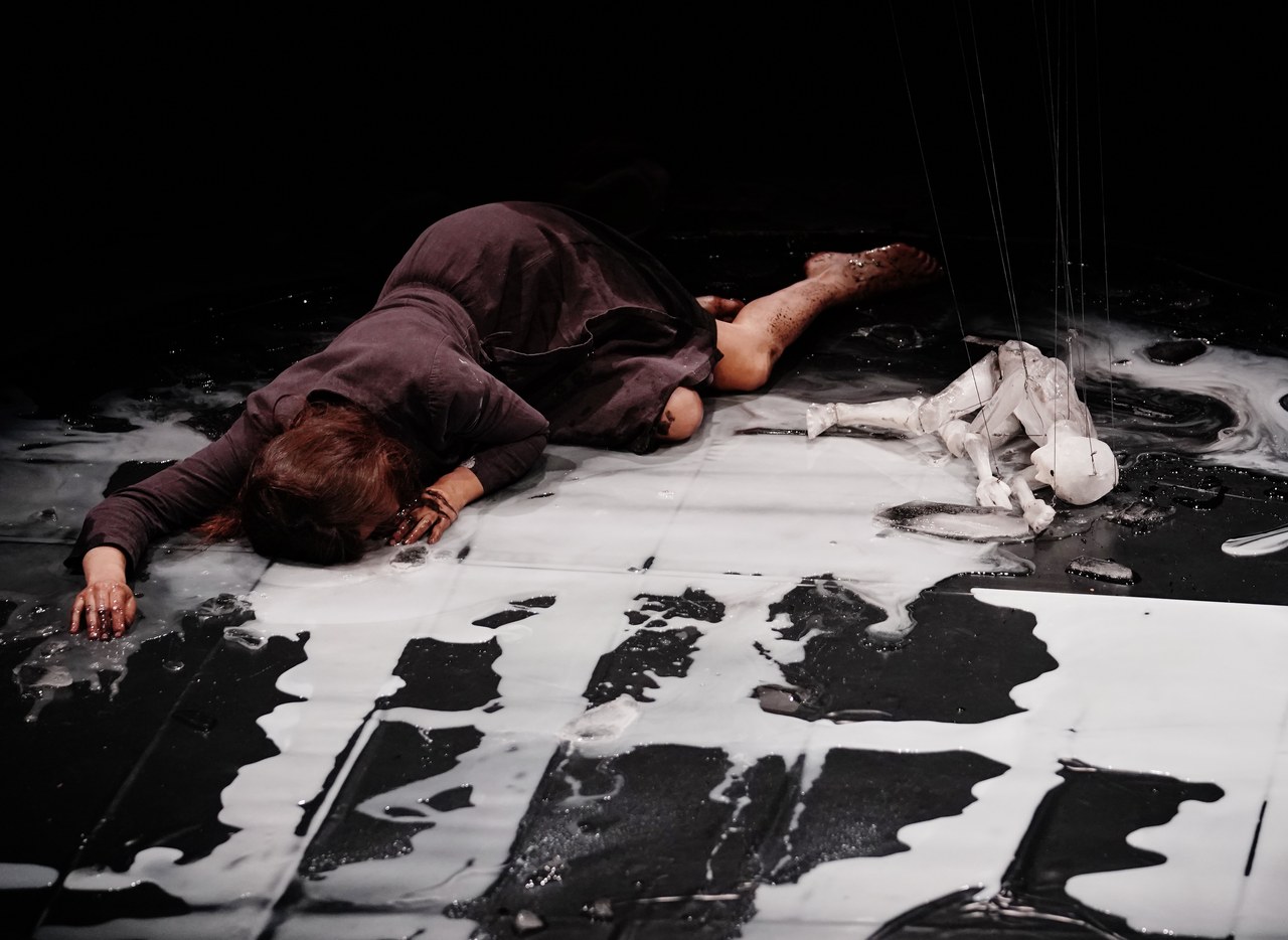 Théâtre de L'Entrouvert, Anywhere ©CHUNGYOUSUK_SPAF Théâtre de L'Entrouvert, Anywhere ©CHUNGYOUSUK_SPAF