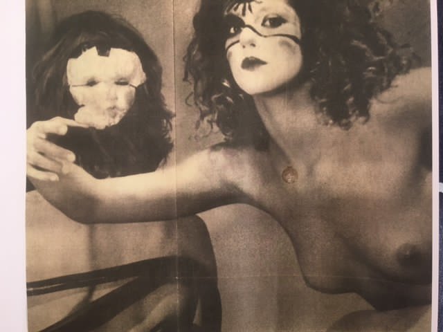Fotografia di Rossella Or in Pirandello chi? di Memè Perlini (1973) apparsa su L'Espresso Fotografia di Rossella Or in Pirandello chi? di Memè Perlini (1973) apparsa su L'Espresso