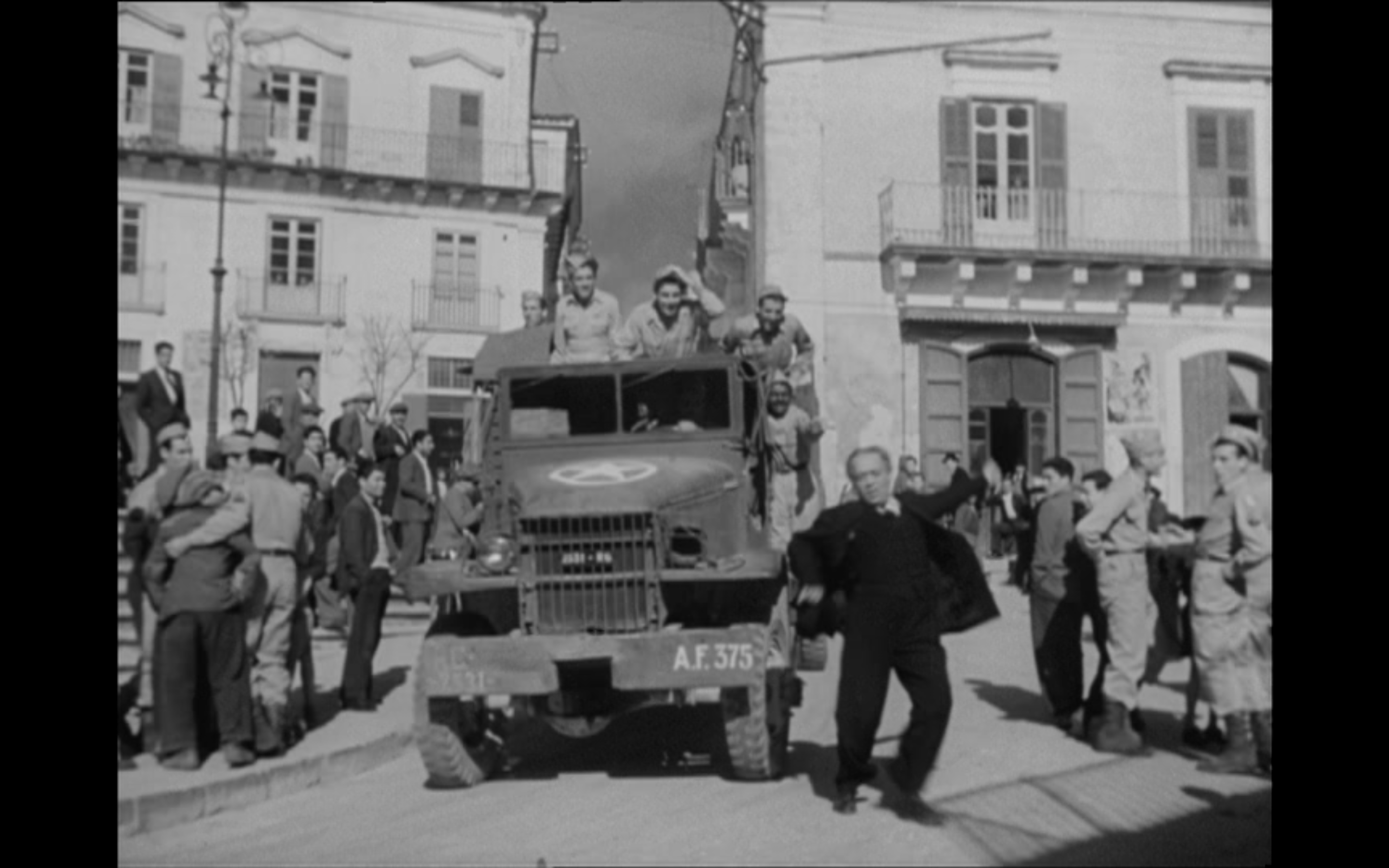  Umberto Spadaro in Anni di difficili (1948) di Luigi Zampa. Screenshot da terzi