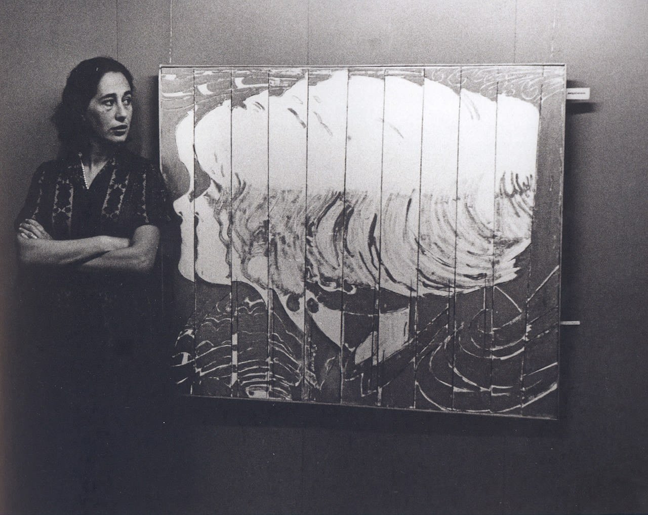 Giosetta Fioroni vicino all’opera Fascino durante l’allestimento della mostra personale alla Galleria del Cavallino, Venezia, aprile 1965 Giosetta Fioroni vicino all’opera Fascino durante l’allestimento della mostra personale alla Galleria del Cavallino, Venezia, aprile 1965