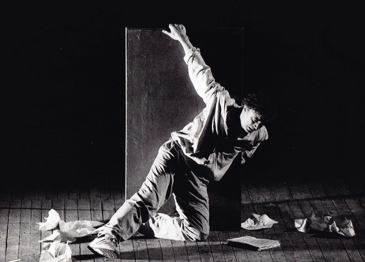 Franco Branciaroli in In exitu, regia di Giovanni Testori, Teatro della Pergola 9 novembre 1988. © Valerio Soffientini Franco Branciaroli in In exitu, regia di Giovanni Testori, Teatro della Pergola 9 novembre 1988. © Valerio Soffientini