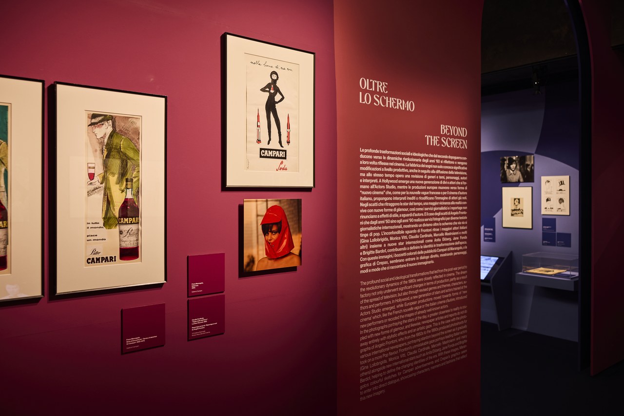  Red Carpet: il cinema dei sogni. Campari e l’immaginario del divismo 1900-1960. Galleria Campari Credits: Nicola Bernardi / Sete Studio