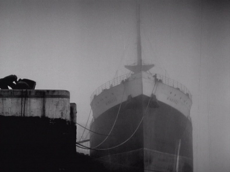  Le quai des brumes – Il porto delle nebbie di Marcel Carné (1938)