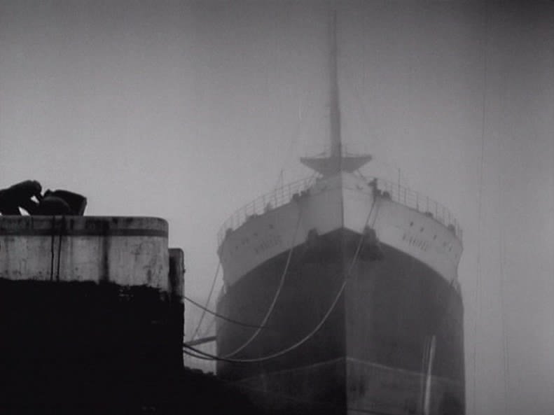 Le quai des brumes – Il porto delle nebbie di Marcel Carné (1938) Le quai des brumes – Il porto delle nebbie di Marcel Carné (1938)