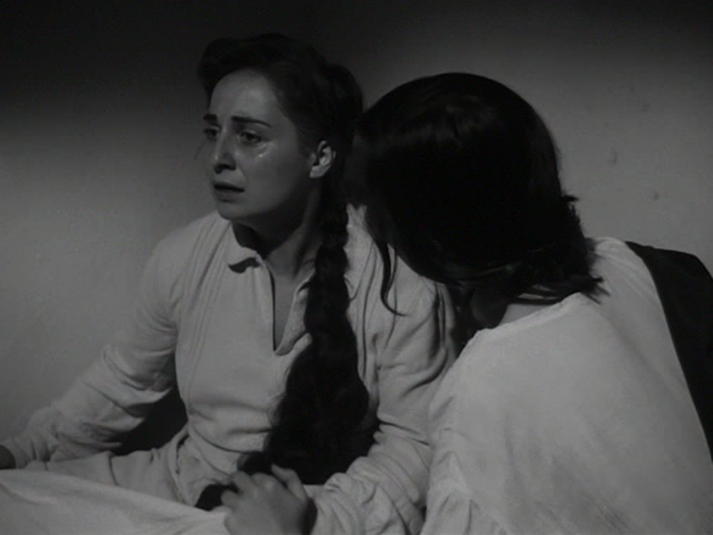 Goliarda Sapienza nei panni di Maria, in Gli sbandati (1955) di Citto Maselli Goliarda Sapienza nei panni di Maria, in Gli sbandati (1955) di Citto Maselli