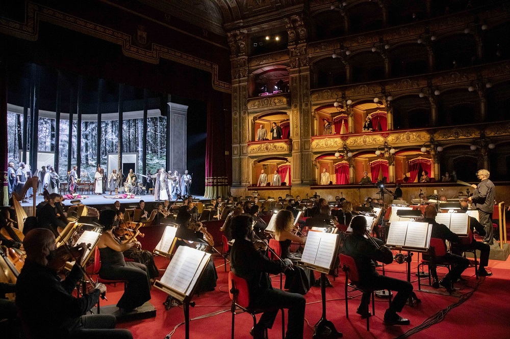 Norma, regia Davide Livermore, Teatro Massimo Bellini, 2021 Norma, regia Davide Livermore, Teatro Massimo Bellini, 2021